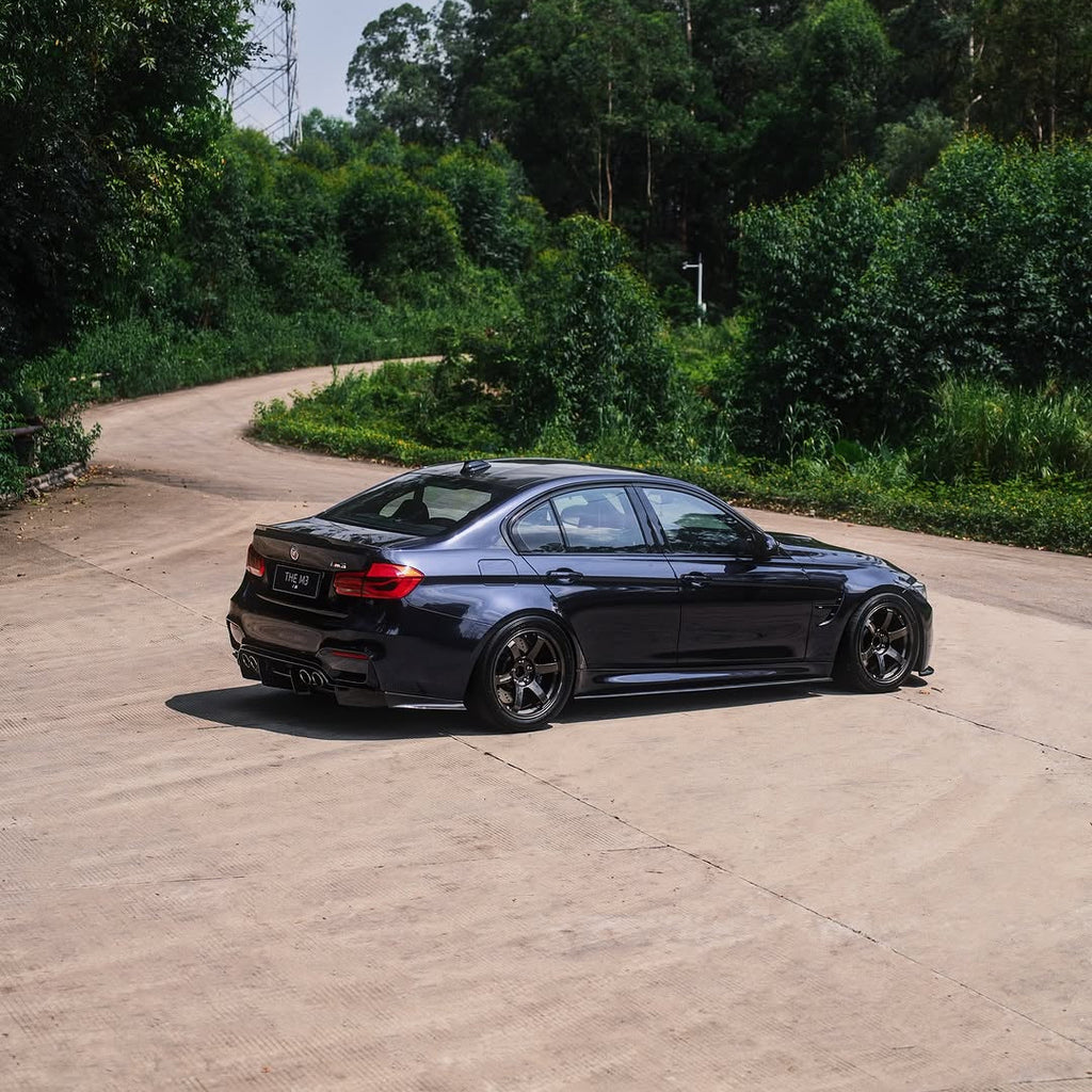 DPPF922 - Gloss Metallic Graphite Blue [WET/DRY APPLY]