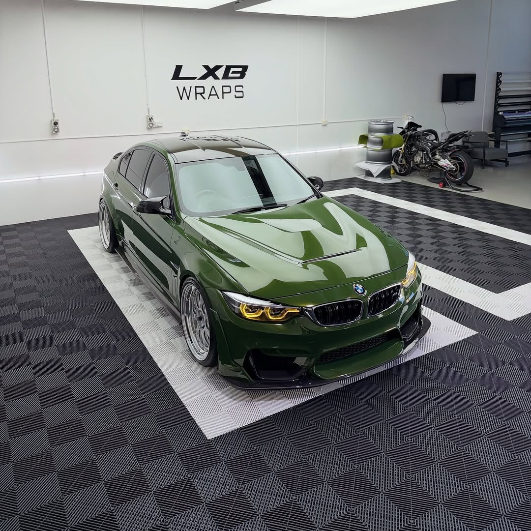 DPPF931 - Gloss Metallic Olive [WET APPLY]