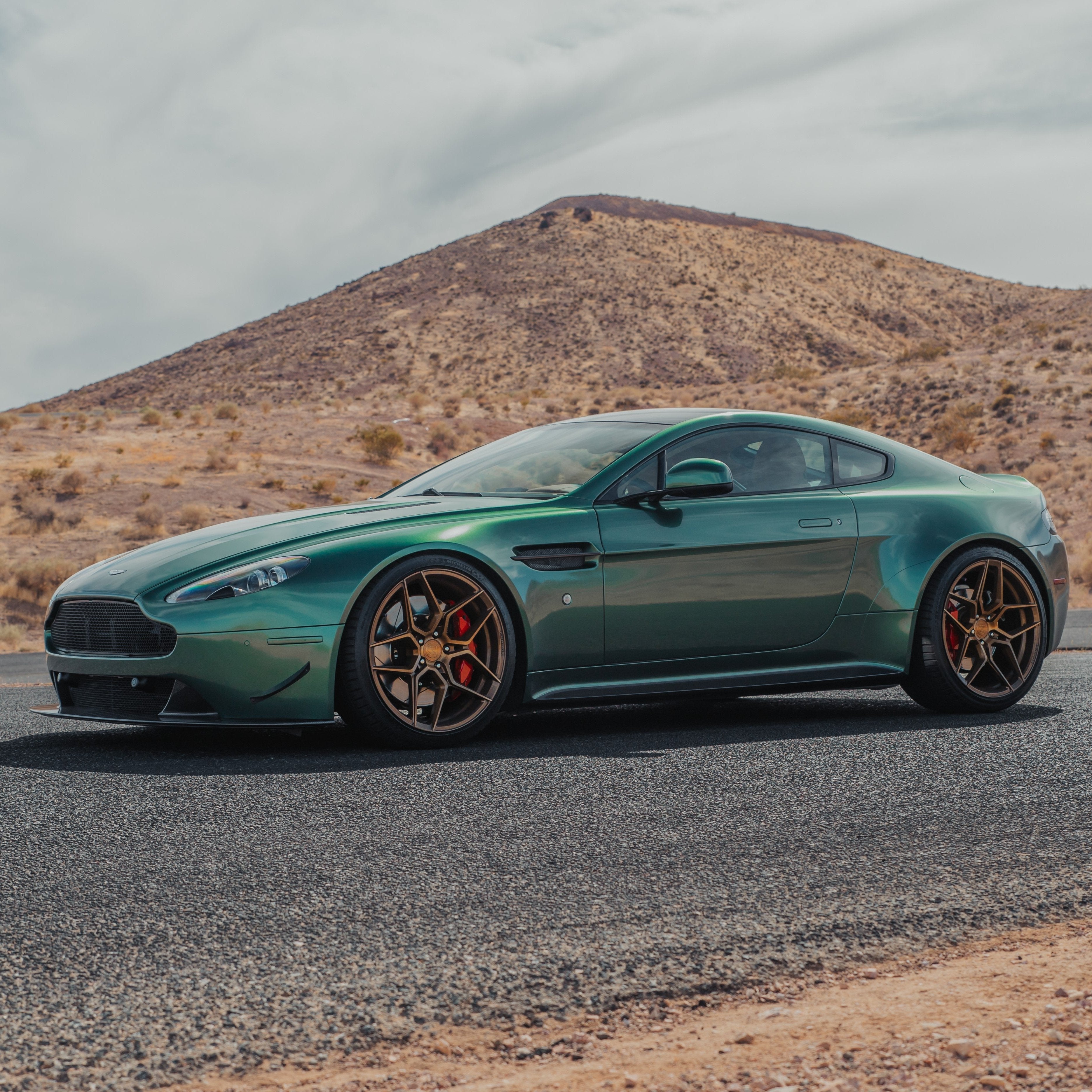 MSG111 - Metallic Racing Green
