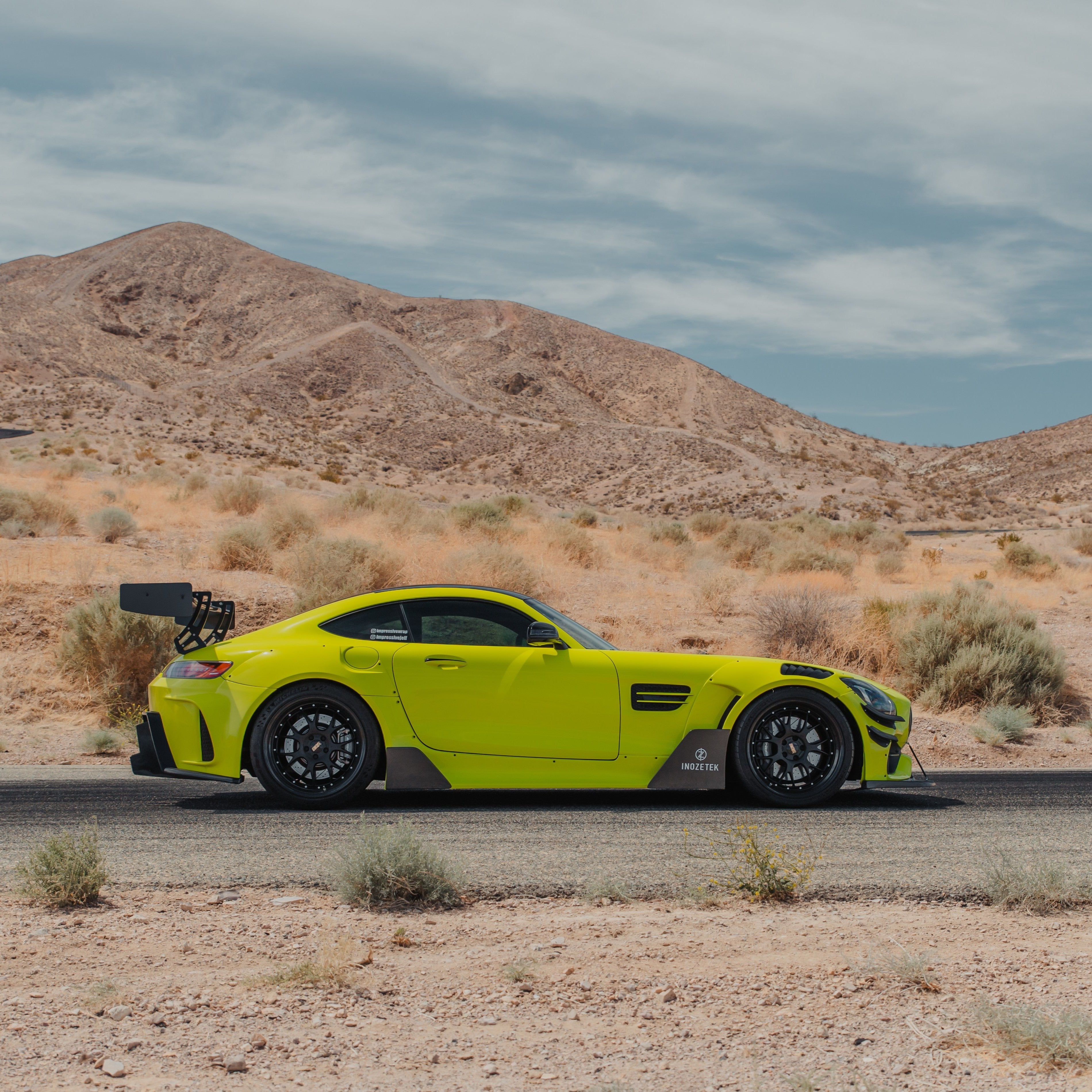 SG734 - Racing Yellow