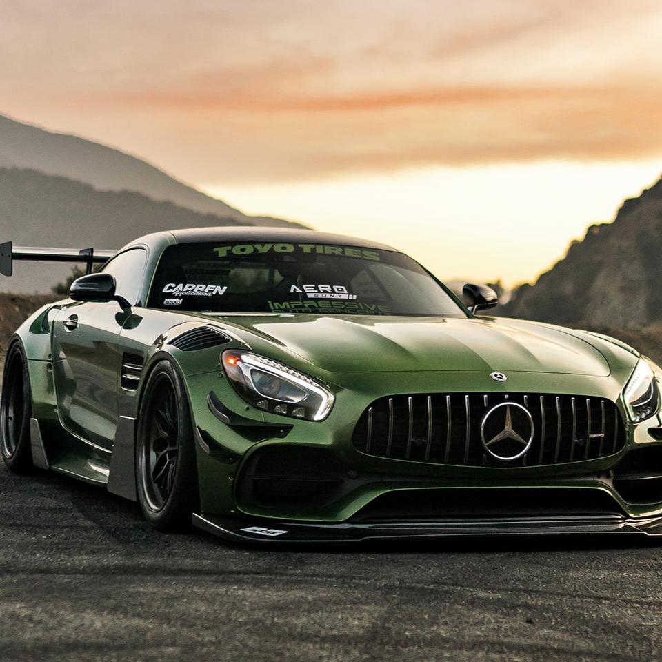 MSG020 - Metallic Mamba Green