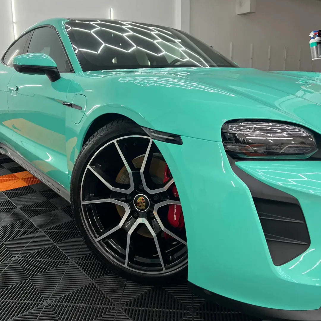 DPPF935 - Gloss Tiffany Blue [DRY APPLY]